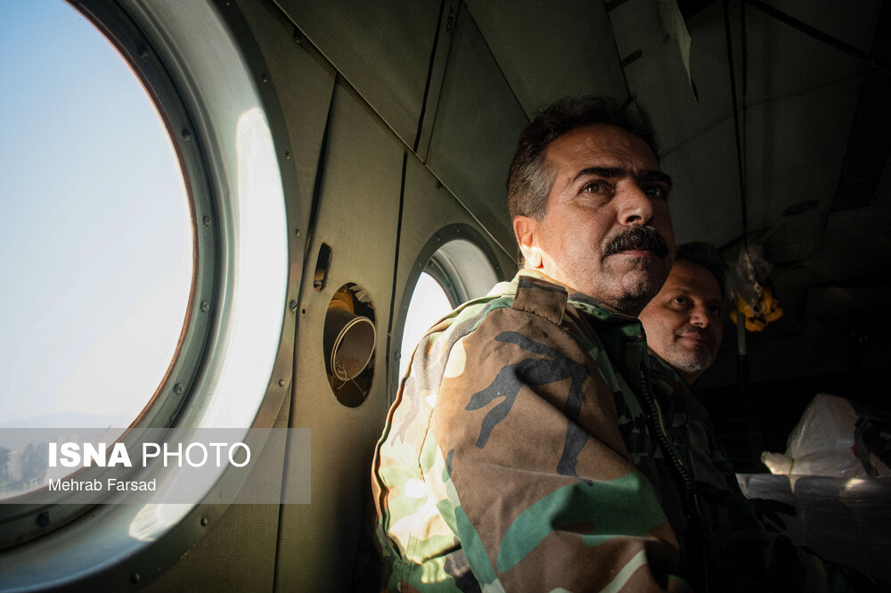 عکس/ عملیات مهار آتشسوزی مناطق کوهستانی روستاهای دلیر و الیت