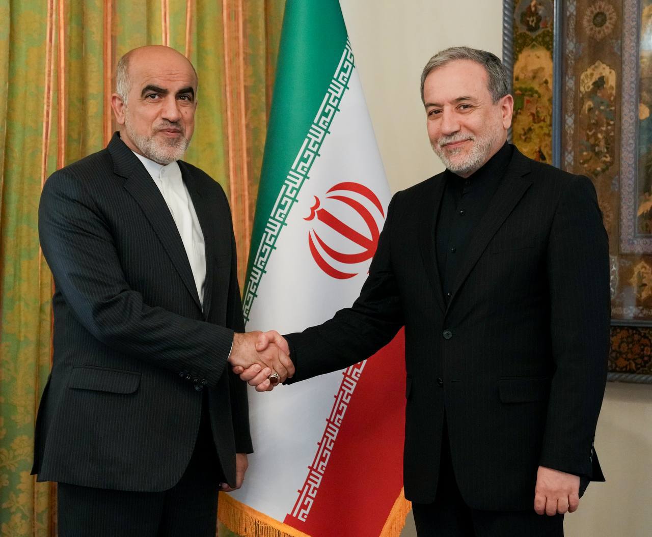 عکس/ دیدار سفیر جدید ایران در نروژ با وزیر امور خارجه