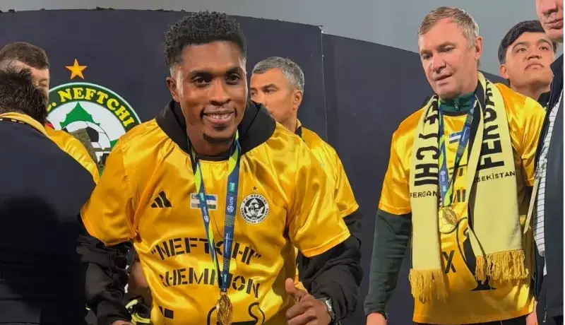 مهاجم خارجی استقلال با قهرمانی به تهران برمی‌گردد