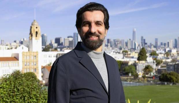 ادامه توهین دولت آمریکا به نخبگان ایرانی؛ بازداشت استاد برجسته به بهانه نادرست «پایان ویزا» 