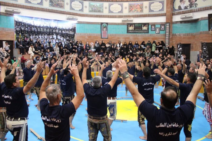 عزاداری فاطمی در زورخانه شهید لنگری‌زاده کرمان