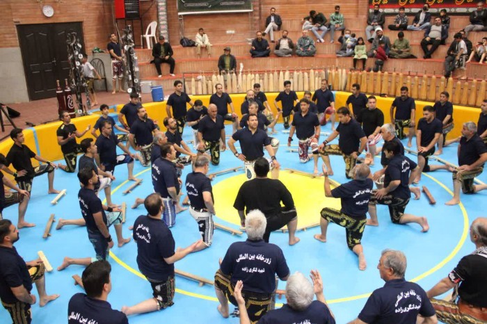 عزاداری فاطمی در زورخانه شهید لنگری‌زاده کرمان