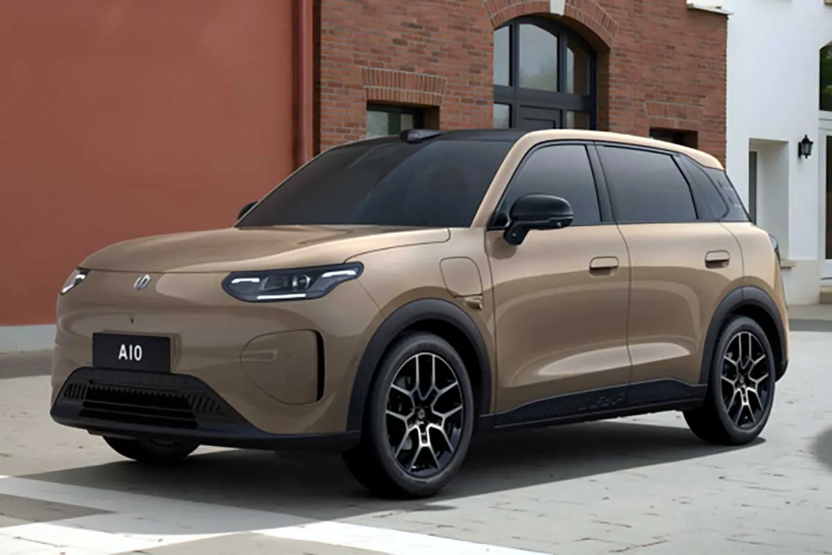 معرفی لیپ موتور A10، شاسی‌بلند برقی جدید با قیمت باورنکردنی!