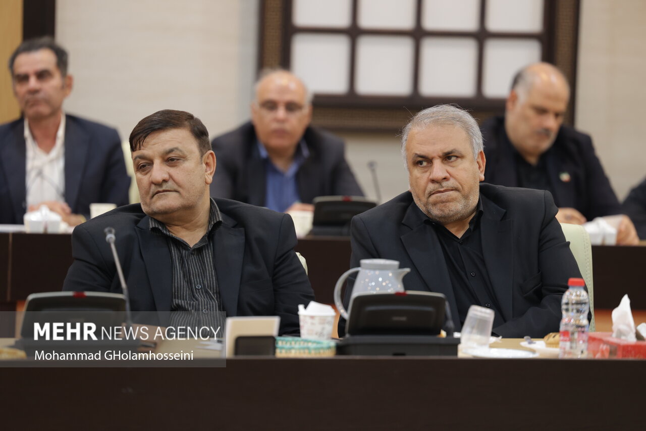 جلسه شورای اداری استان بوشهر با حضور وزیر آموزش‌وپرورش