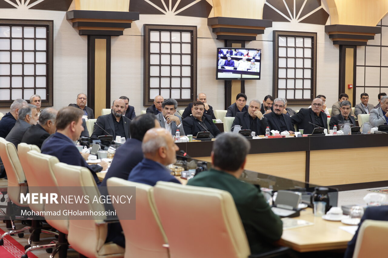 جلسه شورای اداری استان بوشهر با حضور وزیر آموزش‌وپرورش