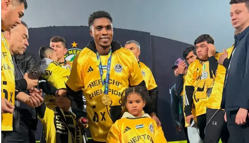 پارگی رباط صلیبی مهاجم استقلال در ازبکستان