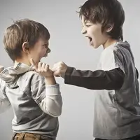 پرخاشگری کودکان بازتابی از محیط خانه و مدرسه
