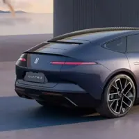 ملاقات از نزدیک با شاهکار طراحی «نادر فقیه زاده»