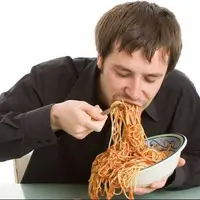 چرا نباید غذایتان را زیر ۲۰دقیقه بخورید!