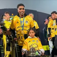 پارگی رباط صلیبی مهاجم استقلال در ازبکستان