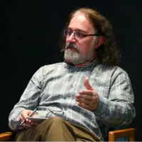 سرمقاله شرق/ دولت‌ها چگونه تسخیر می‌شوند؟