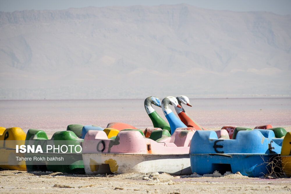  نشانه‌های آشکار تنش آبی در کشور؛ خشک‌شدن دریاچه مهارلو