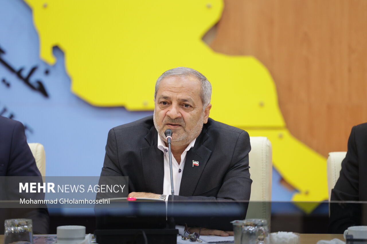 جلسه شورای اداری استان بوشهر با حضور وزیر آموزش‌وپرورش