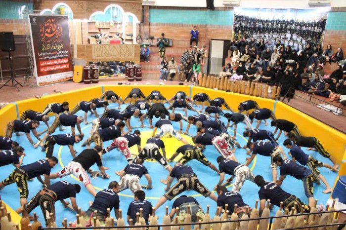 عزاداری فاطمی در زورخانه شهید لنگری‌زاده کرمان