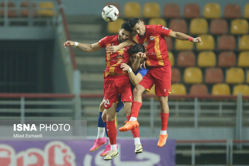 مرحله یک شانزدهم نهایی جام حذفی؛ استقلال خوزستان - فولاد
