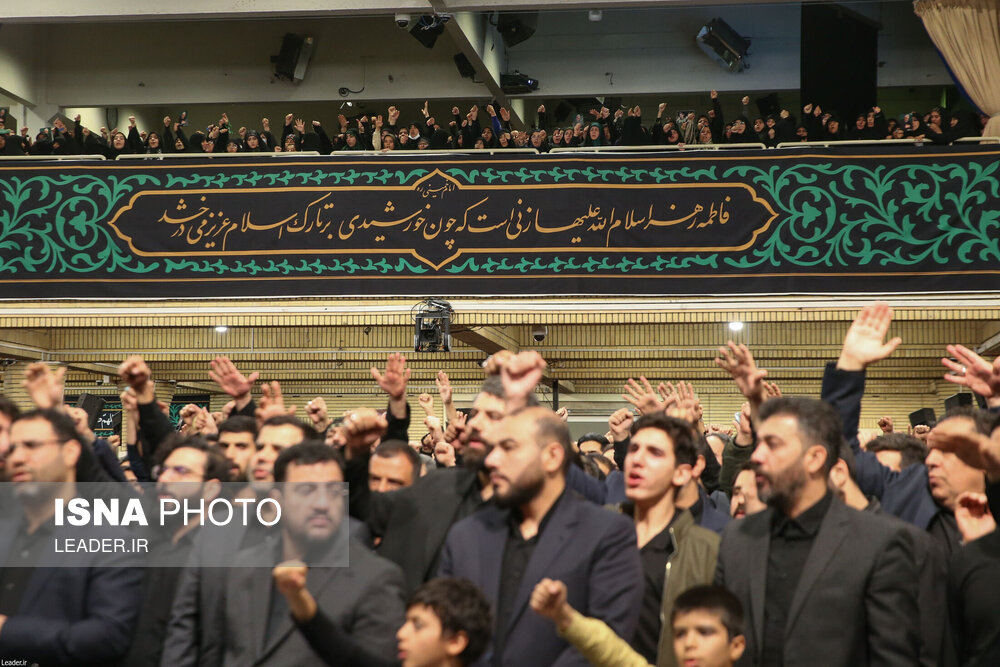 سومین شب مراسم عزاداری شهادت حضرت فاطمه(س) در حسینیه امام خمینی(ره)