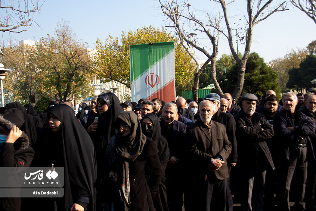 عکس/تشییع باشکوه پیکر ۴ شهید گمنام در تبریز