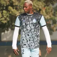 وینگر استقلال عقب‌ماندگی بدنی را جبران می‌کند