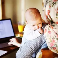 مادران کارمند دارای فرزند کمتر از ۶ سال در خراسان رضوی دور کار شدند