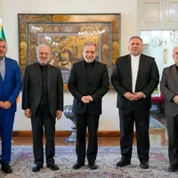 دیدار رئیس کمیسیون اقتصادی و رئیس کمیته دیپلماسی اقتصادی مجلس با عراقچی