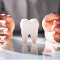 چرا مردان بیشتر به پوسیدگی دندان و بیماری لثه مبتلا می‌شوند؟