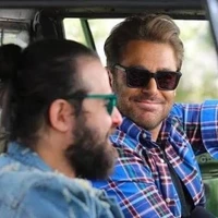 کارت ملی لطفا!