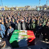 عکس/تشییع پیکر شهدای گمنام در همدان