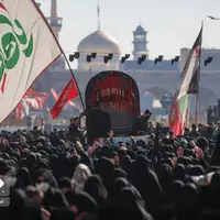 عکس/ اجتماع عزاداران فاطمی در مشهدالرضا و تشییع پیکر ۱۳ شهید گمنام