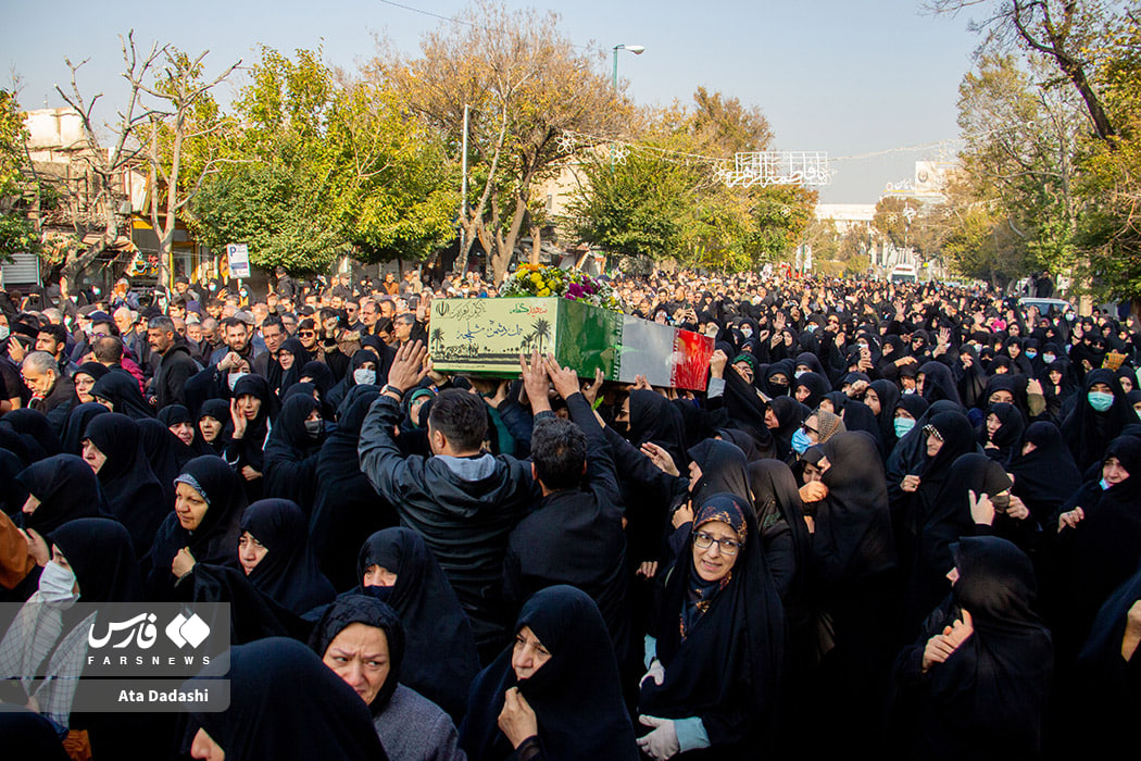 عکس/تشییع باشکوه پیکر ۴ شهید گمنام در تبریز