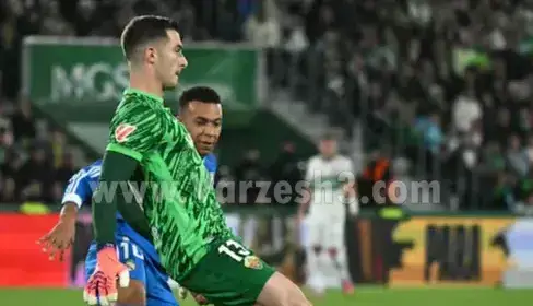 واکنش عجیب دروازه‌بان الچه به گل جنجالی رئال