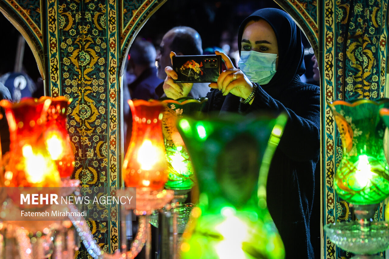 بازنمایی صحن انقلاب حرم رضوی در میدان نبوت