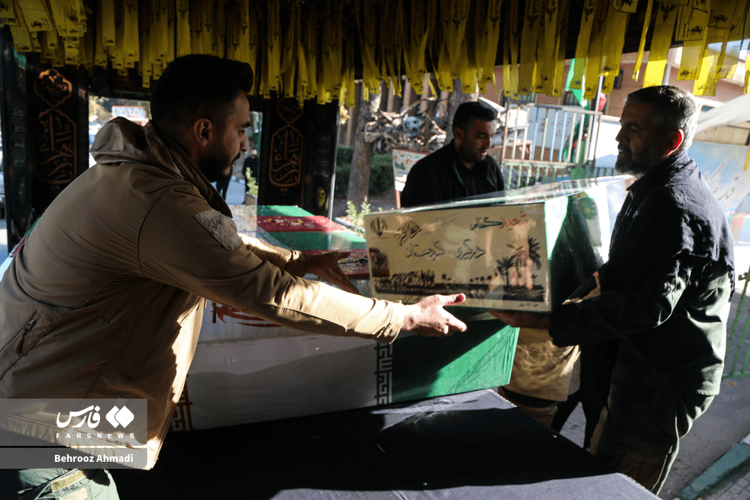 عکس/تشییع پیکر۷ شهید گمنام در کرمانشاه