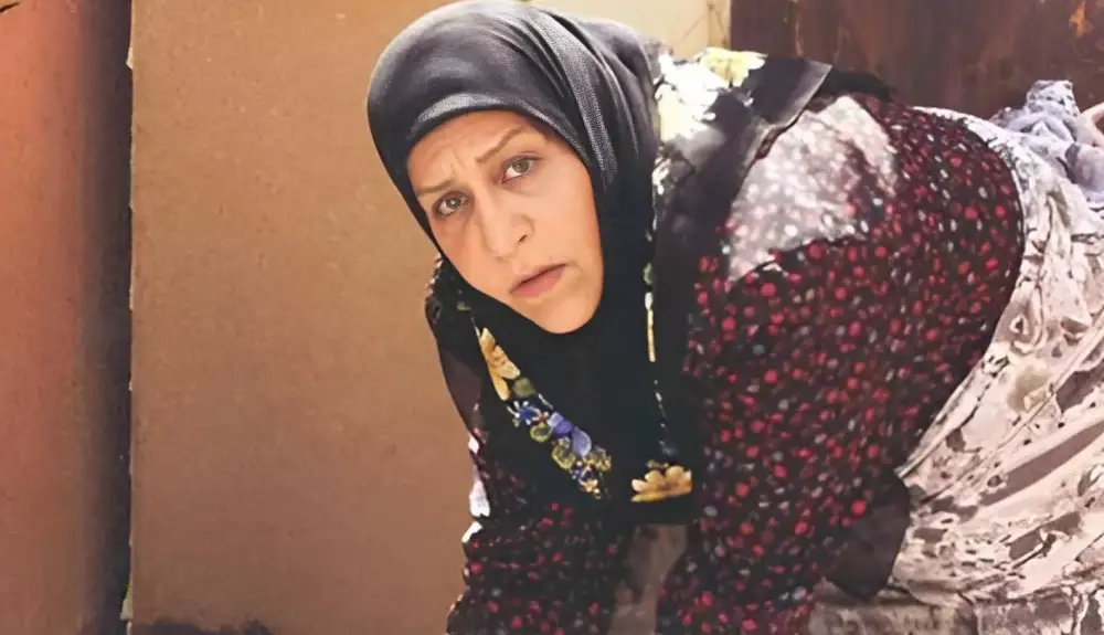 چهره ها/ بی بی سریال «متهم گریخت» با دختر زیبا و جوانش