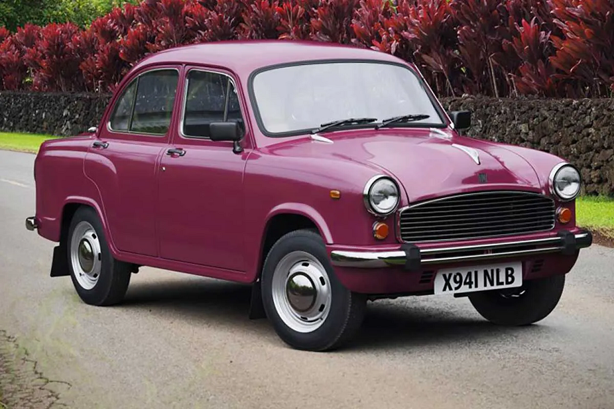 هندوستان آمباسادور، خودرویی قدیمی‌تر از نیسان آبی که ۶۰ سال تولید شد!