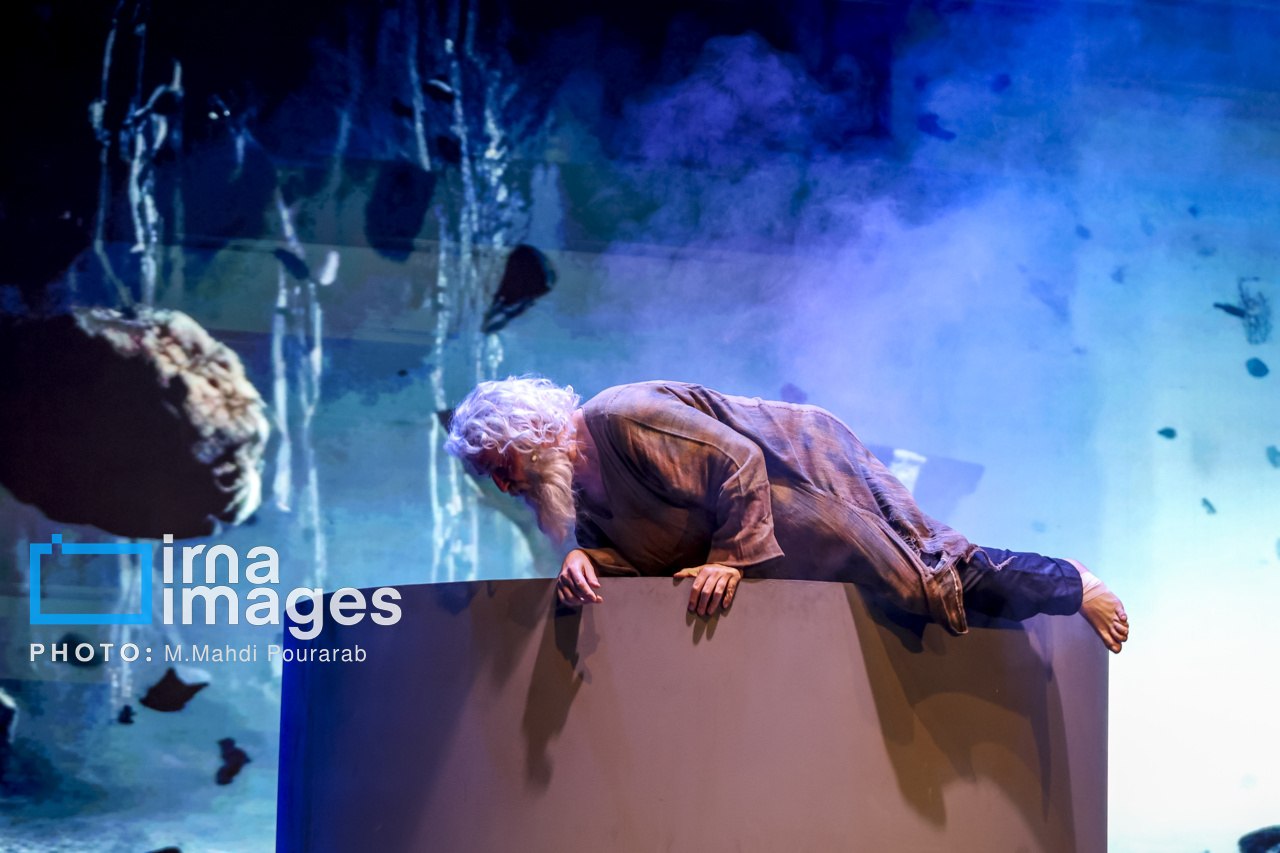 نوا نمایش «هامان» با موضوع شهادت حضرت زهرا (سلام الله علیها)