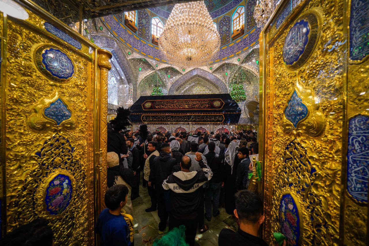 حال‌و‌هوای مضجع شریف علوی در سوگ فاطمی