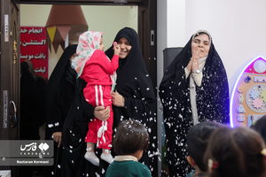 عکس/ جشن تولدی کوچک برای دختر قهرمان بزرگ