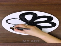 درختان برفی زیر نور ماه