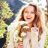 خوشحال بودنتو به بعدا گره نزن!