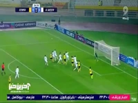 واکنش دیدنی دروازبان الحسین روی موقعیت بازیکنان سپاهان