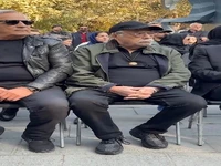 اکبر زنجانپور و مجید مظفری در مراسم تشییع هادی مرزبان