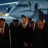 استقبال از دبیر شعام در فرودگاه نظامی پاکستان؛ لاریجانی درباره سفرش توئیت زد