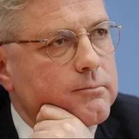 عضو پارلمان آلمان: اتحادیه اروپا دیگر نمیتواند به آمریکا اعتماد کند