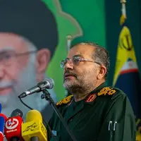 سردار سلیمانی: با تفکر بسیجی از تمامیت ارضی ایران دفاع می‌کنیم