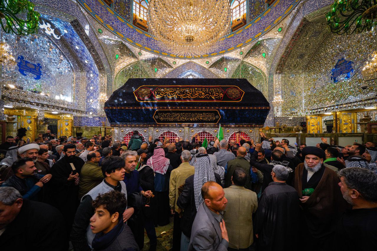 حال‌و‌هوای مضجع شریف علوی در سوگ فاطمی