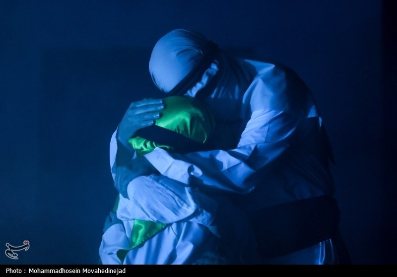 نوا نمایش «هامان»