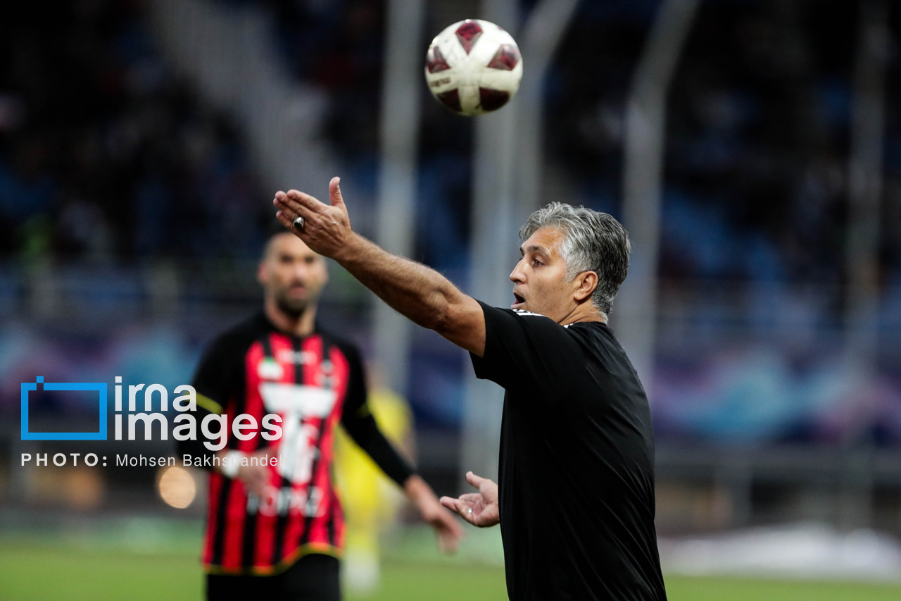 نخستین حضور زنان تماشاگر در ورزشگاه امام رضا (ع) مشهد