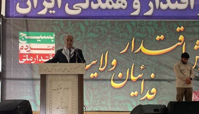 استاندار سیستان و بلوچستان: هیچ تشکل و حزبی نمیتواند مانند بسیج همه اقشار و تفکرات را گرد هم جمع کند