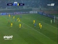 ضربه حسین گودرزی به  کنار دروزاه الوصل به بیرون رفت