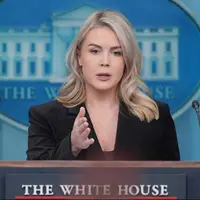 پلیس مهاجرت آمریکا زنی از بستگان سخنگوی کاخ سفید را دستگیر کرد